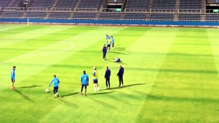 Leo Messi Incredible Long Range Goal In Barcelona Training