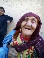 Patan Funny Old Women how He Replay in Singing