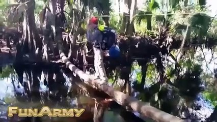 Caidas y videos graciosos 2015 Super caidas chistosas golpes bromas sustos -  videos de risa