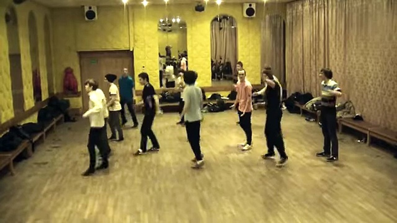 Russian Jumpstyle Dance Routine Is About to Blow Your Mind