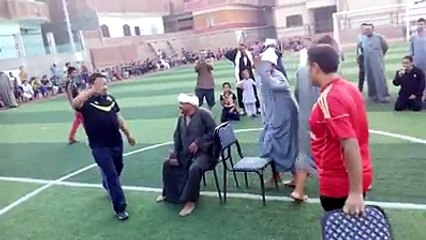 اضحك مع المصرين ههههههه