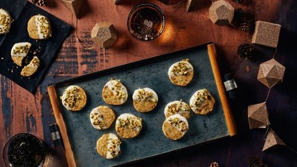 How to Make Dipped Pistachio Christmas Cookies