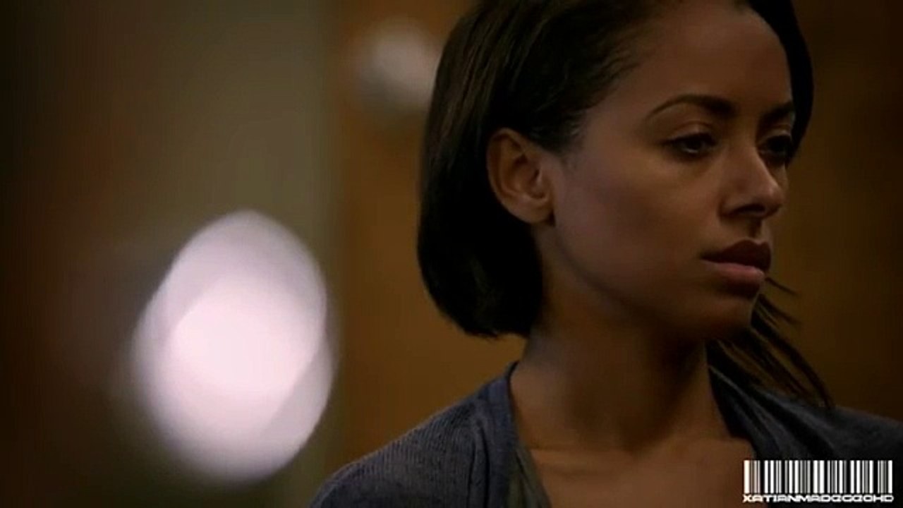 The Vampire Diaries 7x05 Bonnie and Enzo First Kiss Moment