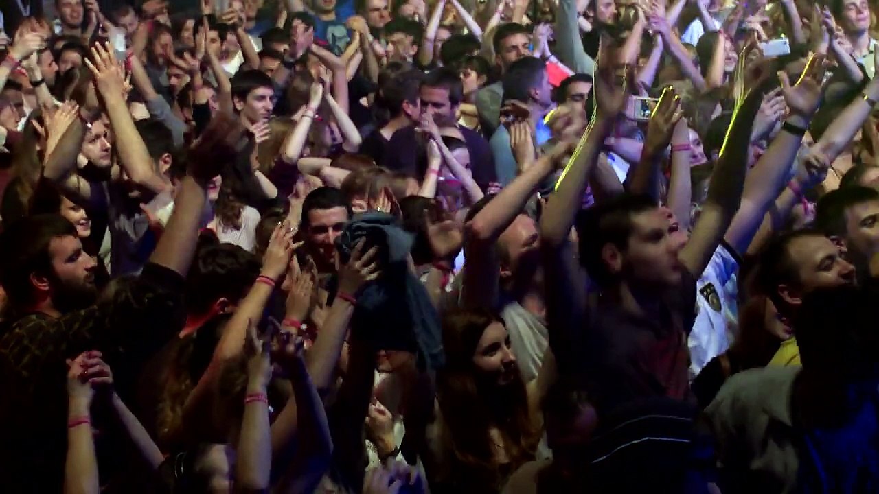 FRITZ KALKBRENNER Sky and Sand // EB.TV Live Classics