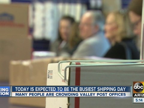 USPS urges customers to mail presents early