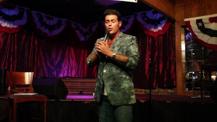 Franz Goovaerts sings 'Can't Help Falling In Love' Elvis Week 2014