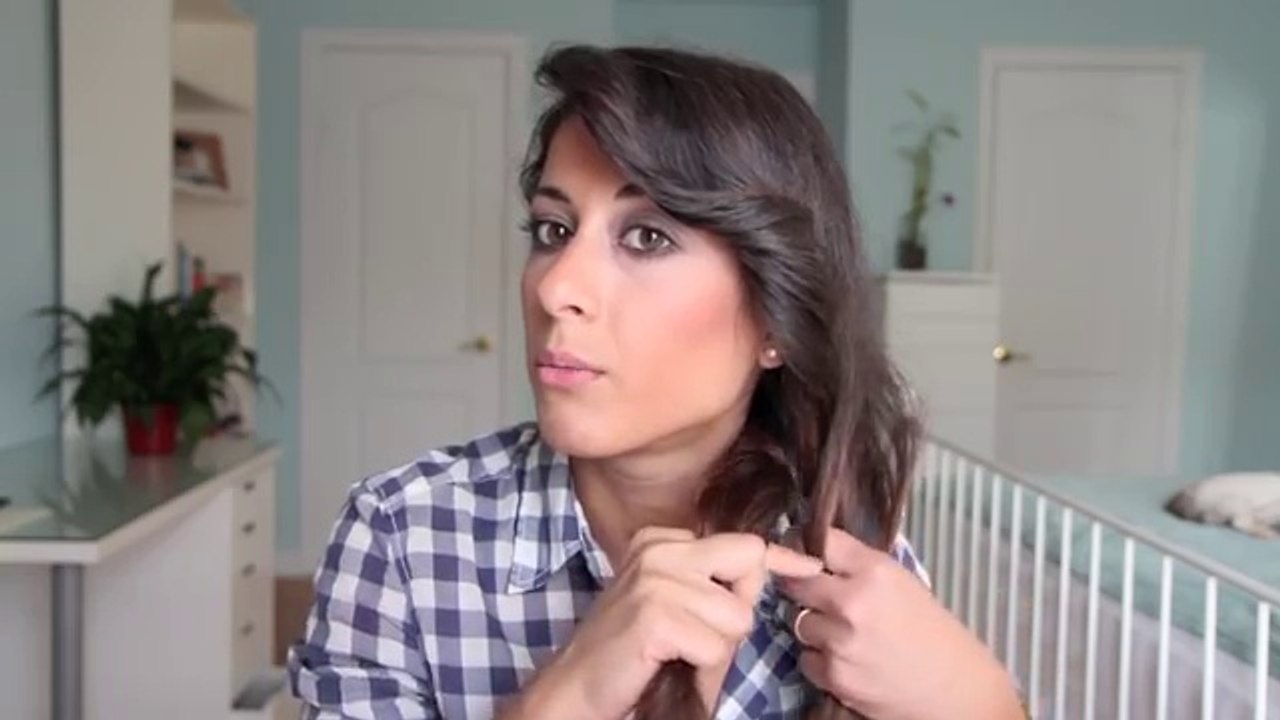How to Everyday Fishtail Braid