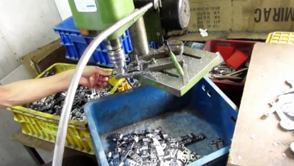 Kitchen Cabinet Hardware - China: Cabinet Support Positionable by Friction / Production 6