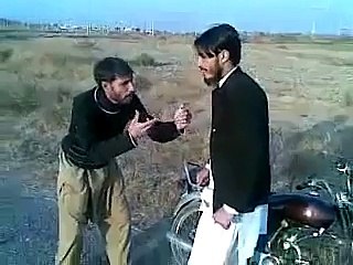 Message for pakistani media - pakistan funny reporter