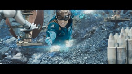 Download Video: Idris Elba, Zoe Saldana, Simon Pegg In 'Star Trek Beyond' Trailer 1