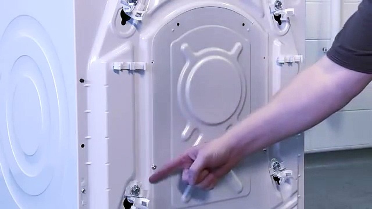 Installation d'un lave-linge ou d'un lave-vaisselle pose libre