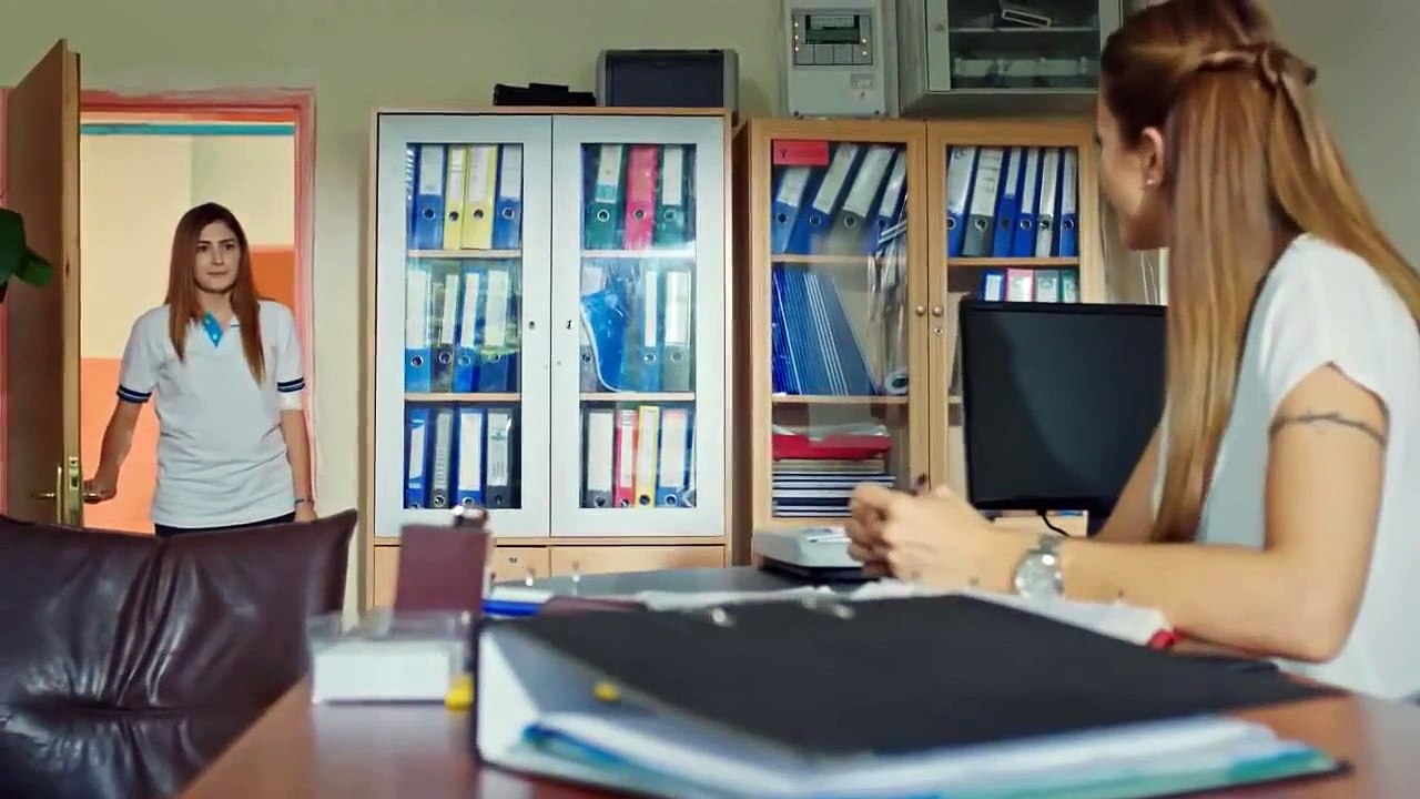 Son Çıkış 9. Bölüm Nilüfer ve Meral