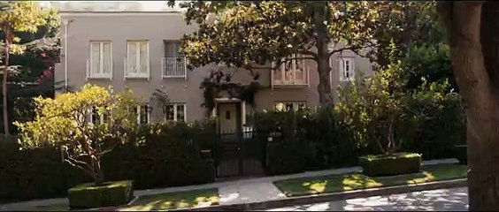 Bad Roomies - Movies  Trailer