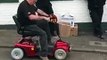 Un fauteuil roulant électrique très puissant!