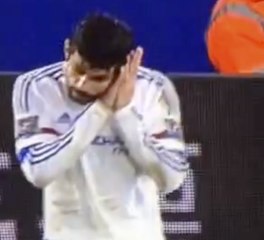 Quand Diego Costa demande à ses défenseurs d'arrêter de dormir - Leicester vs. Chelsea