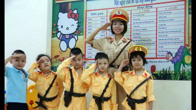 LIÊN KHÚC EM LÀM CÔ CHÚ CẢNH SÁT GIAO THÔNG-Nhạc thiếu nhi