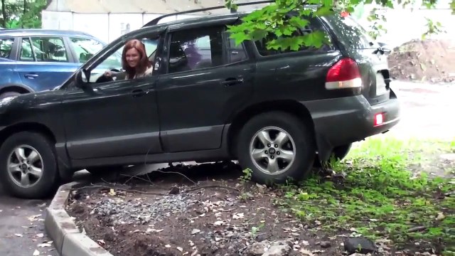 Парковка на газон с разгона