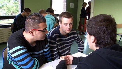 La médiation par les pairs : la formation des élèves