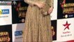 Great Grand Masti actress Kainaat Arora entertain on Red carpet in Big Star Entertaintment Award.