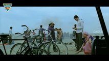 Khatta Meeta Movie || Akshay Kumar Talk to His Mom || Akshay Kumar, Trisha || Eagle Hindi Movies