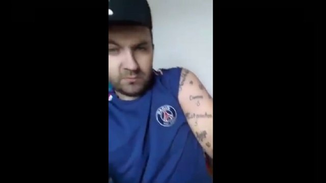 Il se tatoue les noms des joueurs du PSG sur le bras !