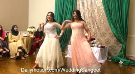 Wedding Dance Desi Girl Dance On Song Manwa Lage  | Hot Wedding Dance | HD✔