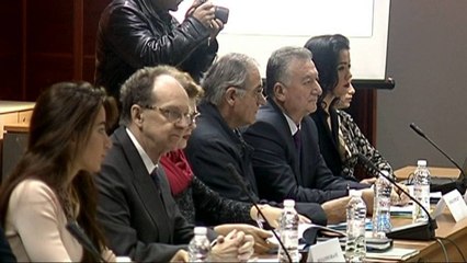 PROBLEMATIKA E MBIPOPULLIMIT NE BURGJE, BRITANIA SUGJERON MENYRA ALTERNATIVE LAJM