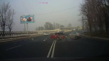 Car Crash Compilation # 282 | Compilation d'accident de voiture n°282 | Décembre 2015
