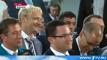 Владимир Владимирович Путин корчит рожу - Putin makes a face