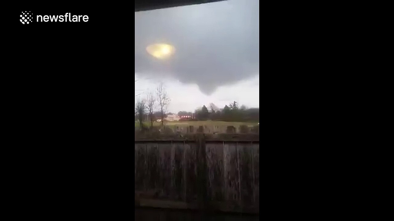 Surprise tornado hits Texan city