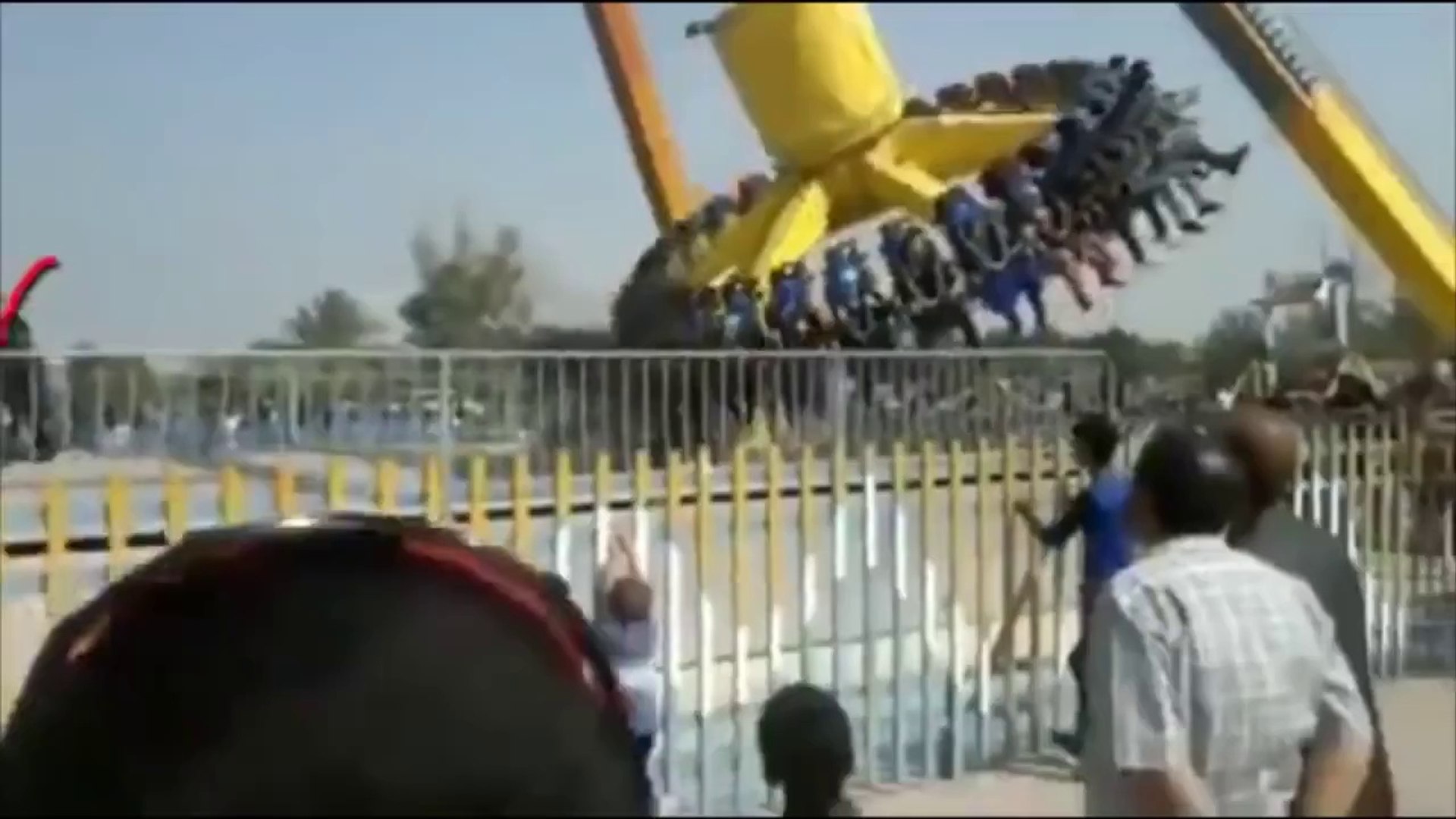 Roller Coaster Accidents -> Shocking - video Dailymotion