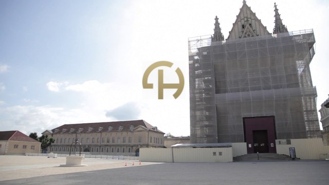 Restauration de la Sainte Chapelle du Château de Vincennes .