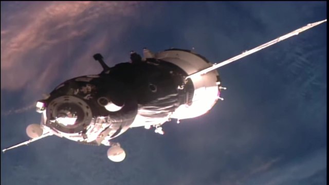 Manual Docking for Soyuz TMA-19M as Automated Docking Aborted