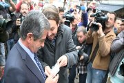 Revilla defiende a Sánchez y critica a Rajoy