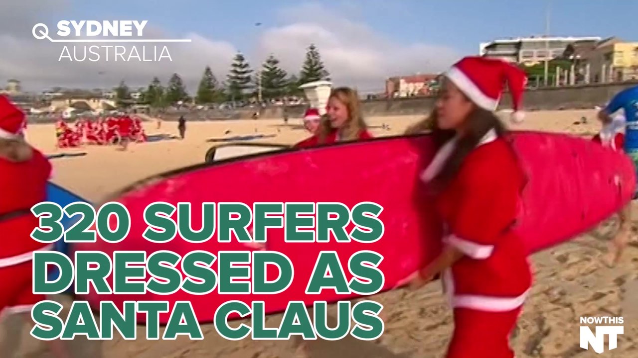 Santas Surf In Record Numbers
