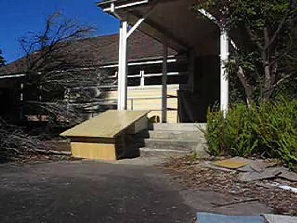 50-50 epic grind skateboard bail (Massive fail)