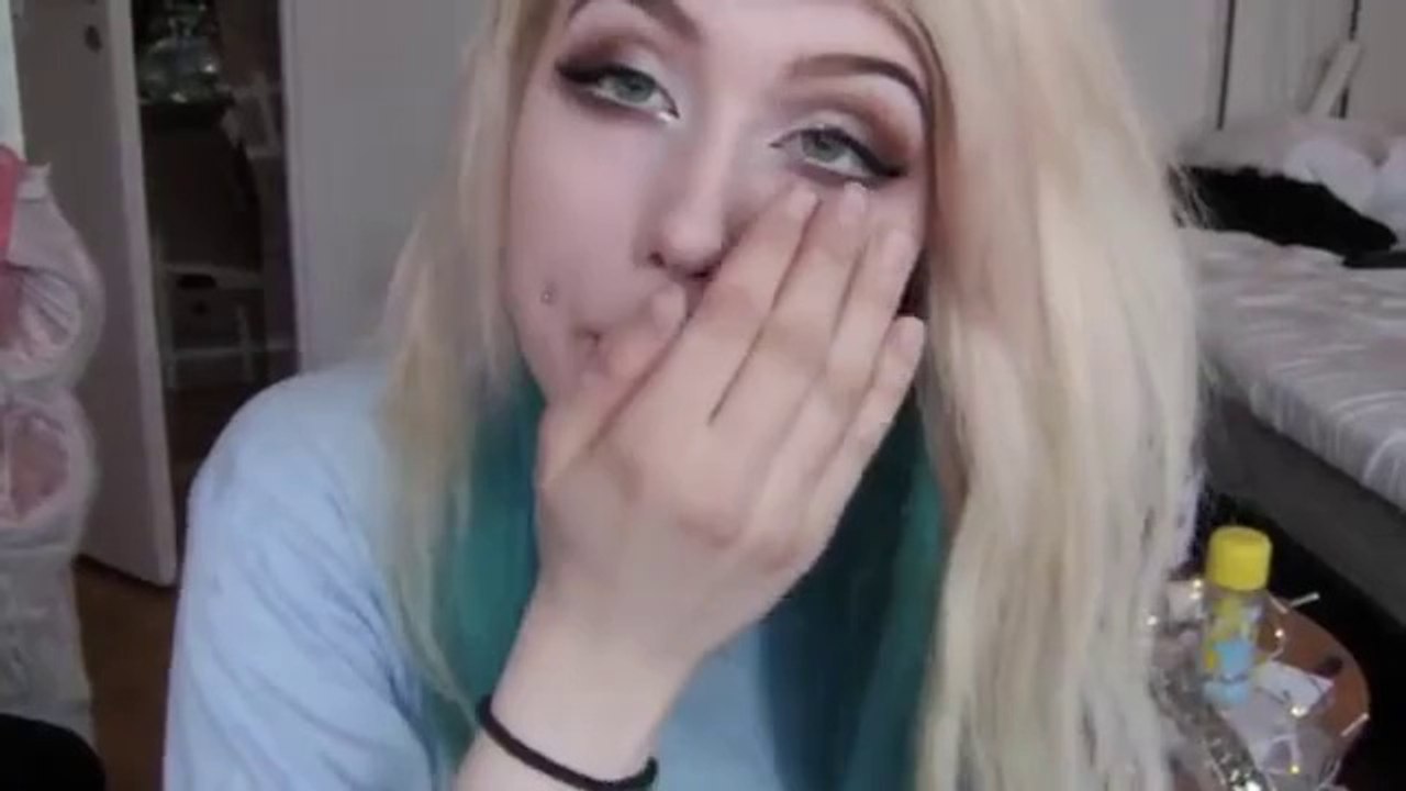 Big Eye makeup AlternativeEmoScene