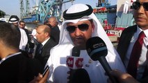 سلطان الجابر وزير الدولة الاماراتى والفريق مميش يحتفلان بوصول اول كراكة لقناة السويس الجديدة نوفمبر2014