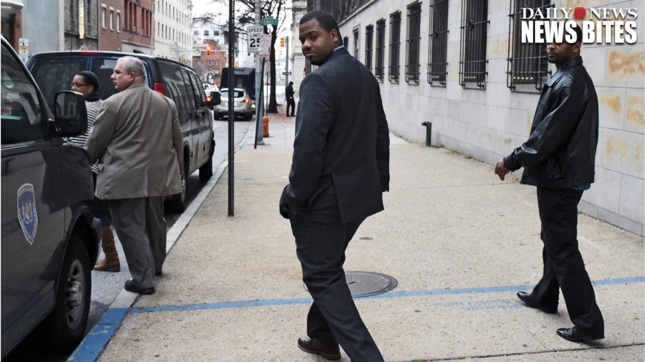 Jury Deadlocks in Freddie Gray Officer Trial