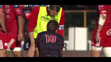 Un joueur de rugby perd 4 dents sur un plaquage