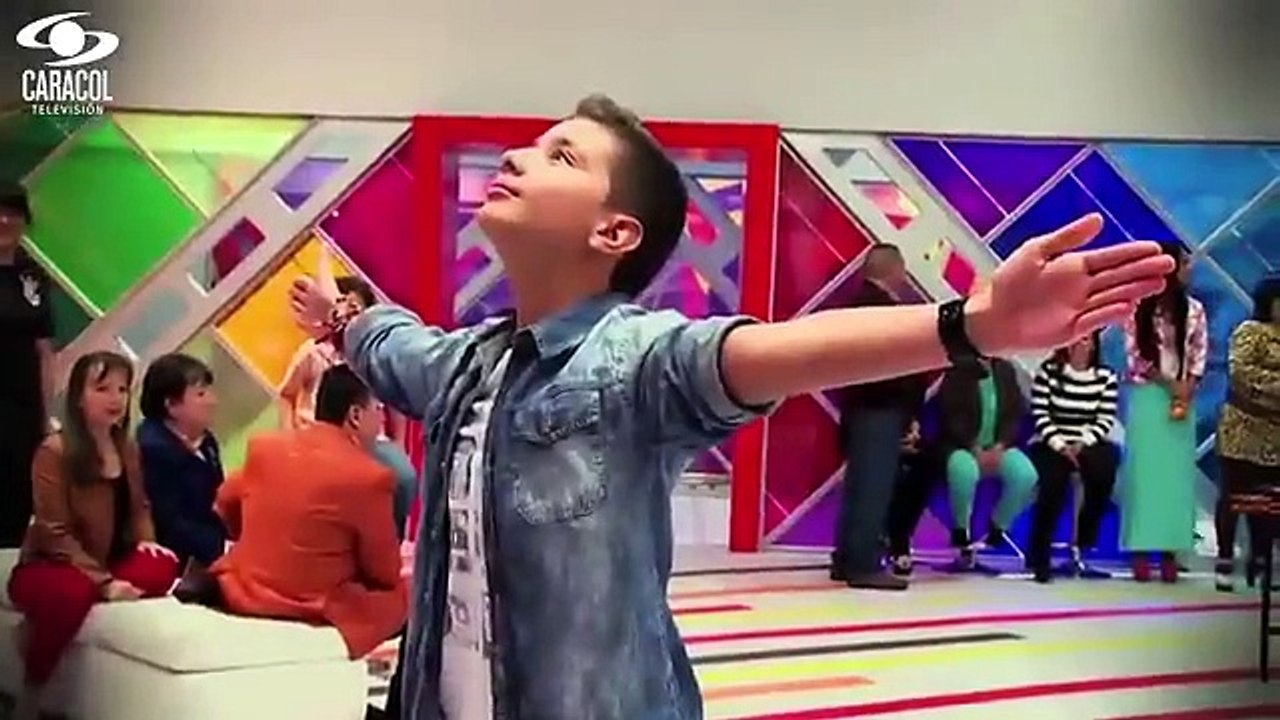 Daniel cantó ‘Noviembre sin ti’ de Reik – LVK Colombia – Audiciones a ciegas – T1