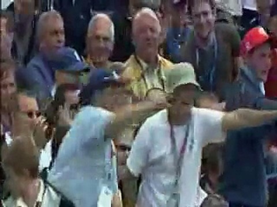 ***Watch***Andrew Flintoff's sparkling 73 v Australia Ashes 2005 (Four Sixes and Six Fours)