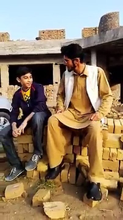 12374518_1674381146180470_1522245235_n.mp4