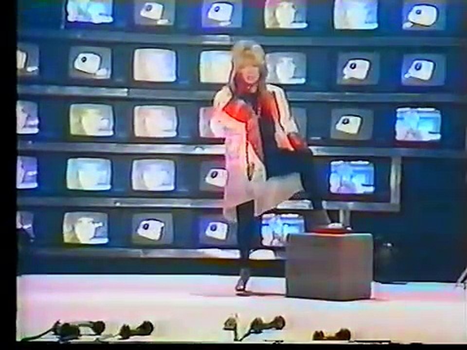 Алла Пугачева - Алло (клип, 1987 г.) (Low)