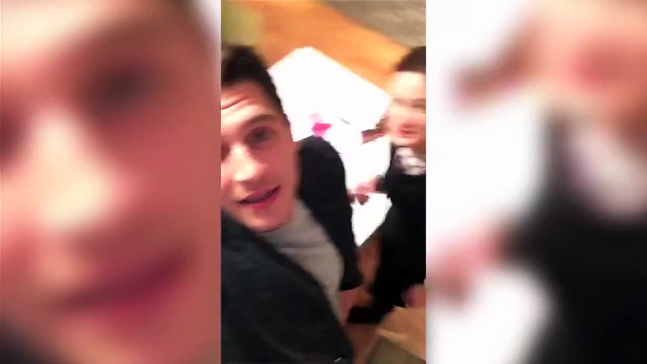 Berna Koraltürk Uraz Kaygılaroğlu Baba Candır Periscope Yayını (8 Kasım 2015)