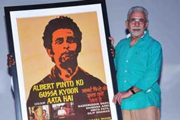 Naseeruddin Shah celebrates Shyam Benegal's birthday