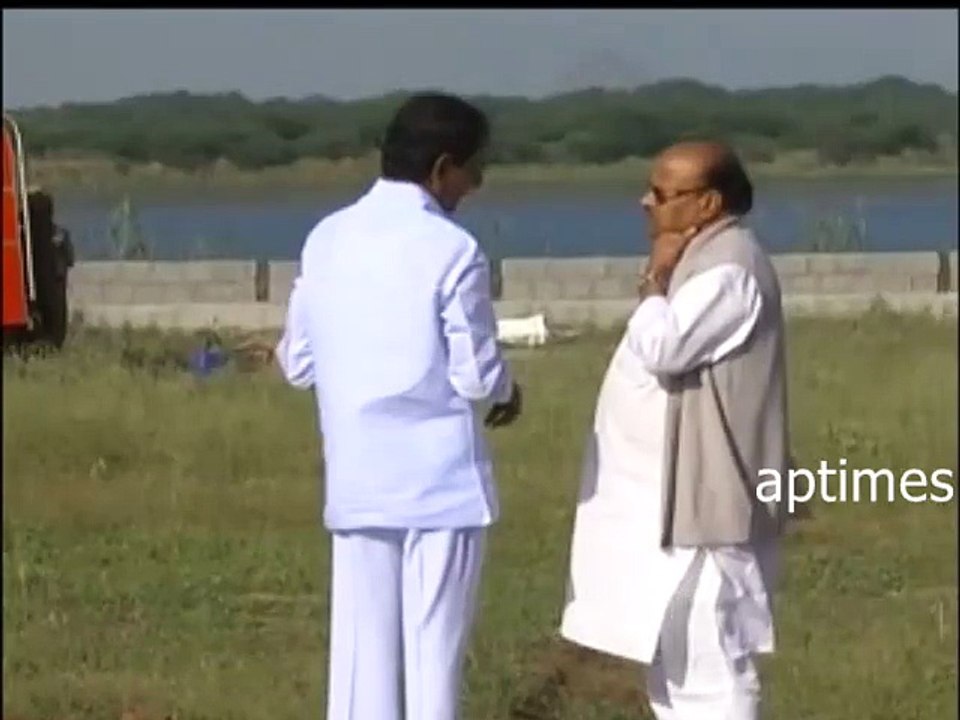 Telangana CM KCR Smoking real video
