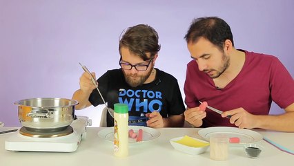 Parmak ve Ahtapot Şeklinde Sosis Yapmayı Denedik
