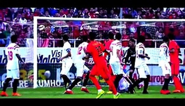 Lionel Messi, Cristiano Ronaldo and Neymar Jr. - Balloon DOr Battle 2015