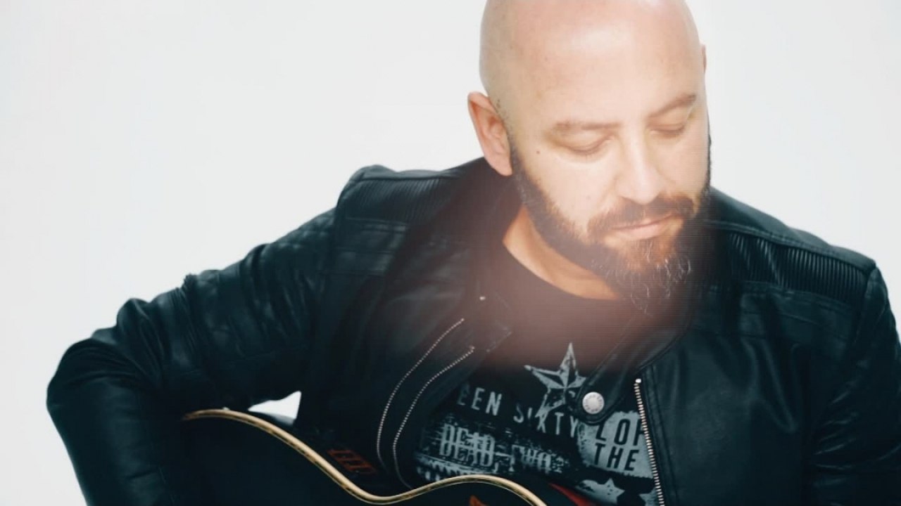 İlker Pehriz Ft. Mustafa Kemal Öztürk (Badem) - Denizkızı